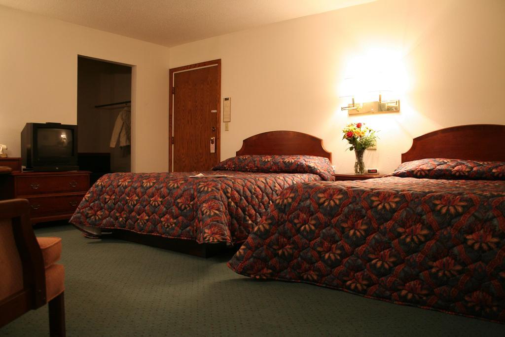 University Inn Cedar Falls Camera foto
